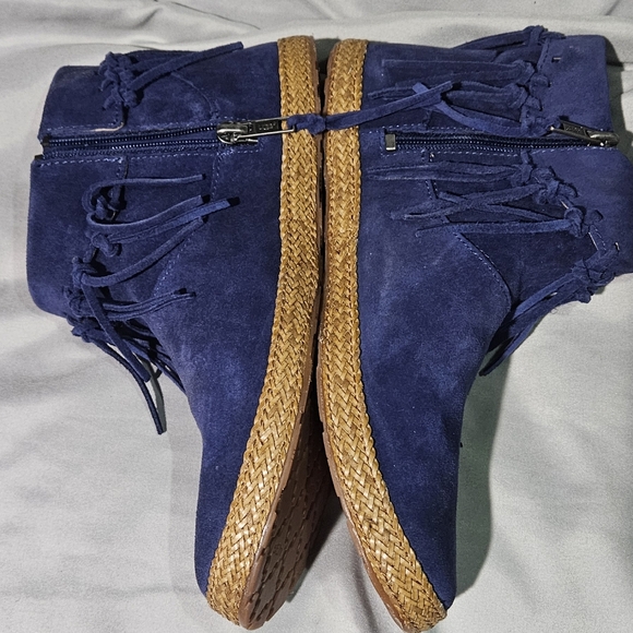 UGG Australia Shenendoah Fringe Ankle Boots Size 7.5 - Picture 5 of 14